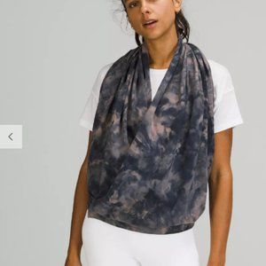 Customizable Snap Scarf - Lululemon